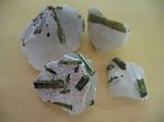 Tourmaline Verte mini groupe Sur Quartz