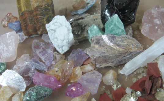Minéraux bruts - Pierres précieuses et minéraux